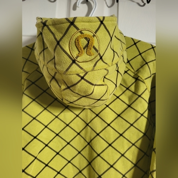 LULULEMON Checkered Scuba hoodie - Picture 7 of 7